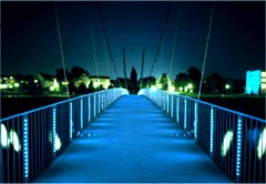 светодиодное освещение моста в Дуйсбурге
